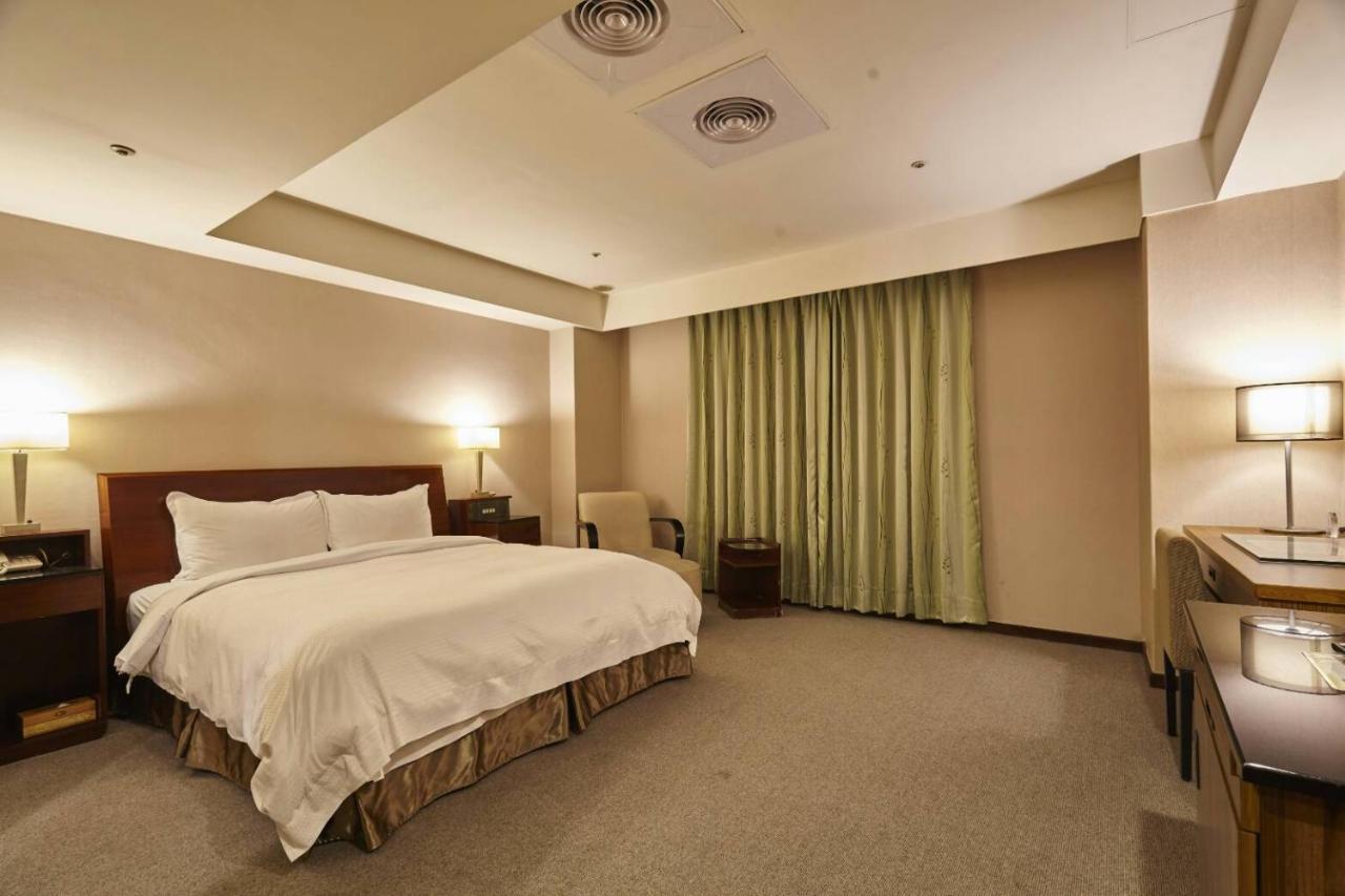 זונגה Family Hotel Taipei מראה חיצוני תמונה
