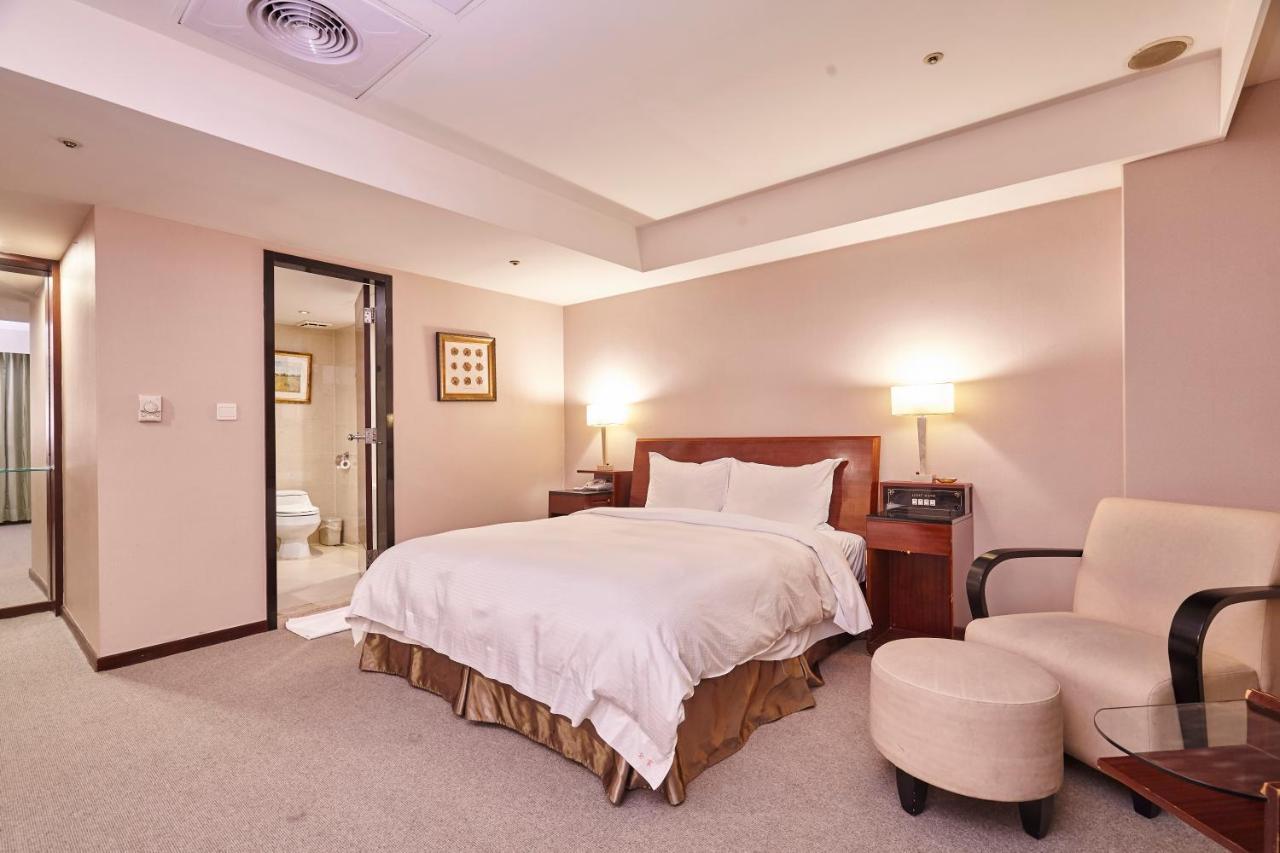 זונגה Family Hotel Taipei מראה חיצוני תמונה