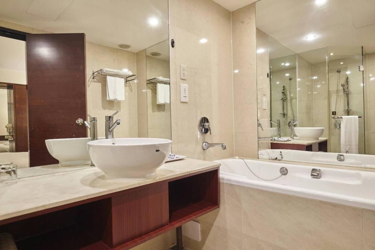 זונגה Family Hotel Taipei מראה חיצוני תמונה